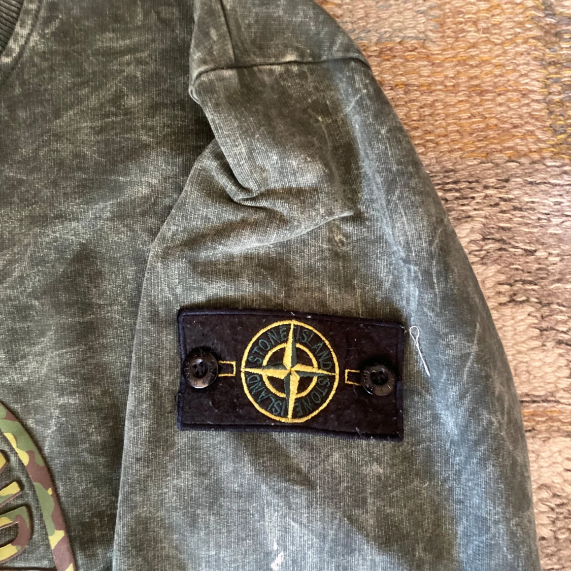 Grön sweatshirt från Stone Island - 1