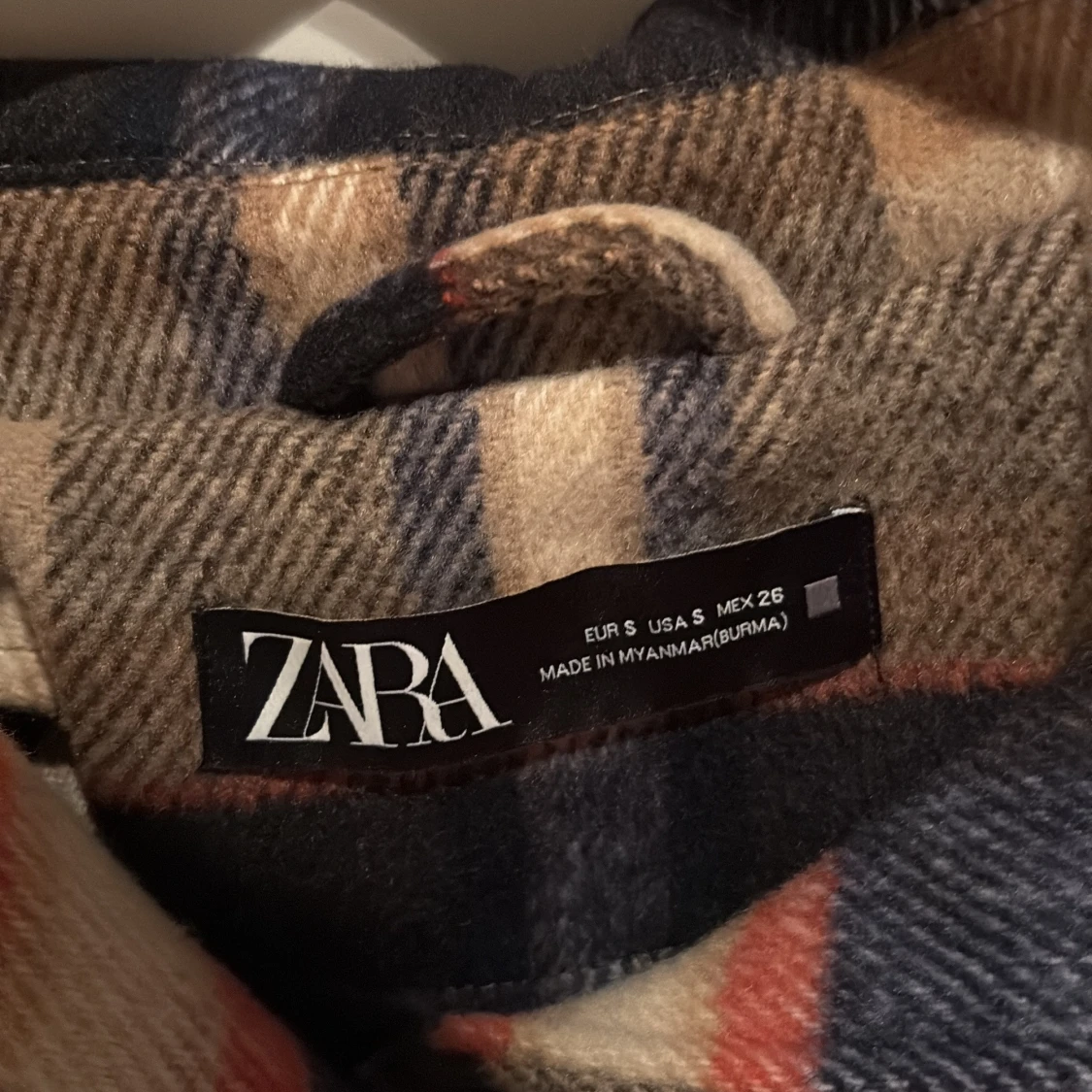 Rutig overshirt från Zara (S) - 2