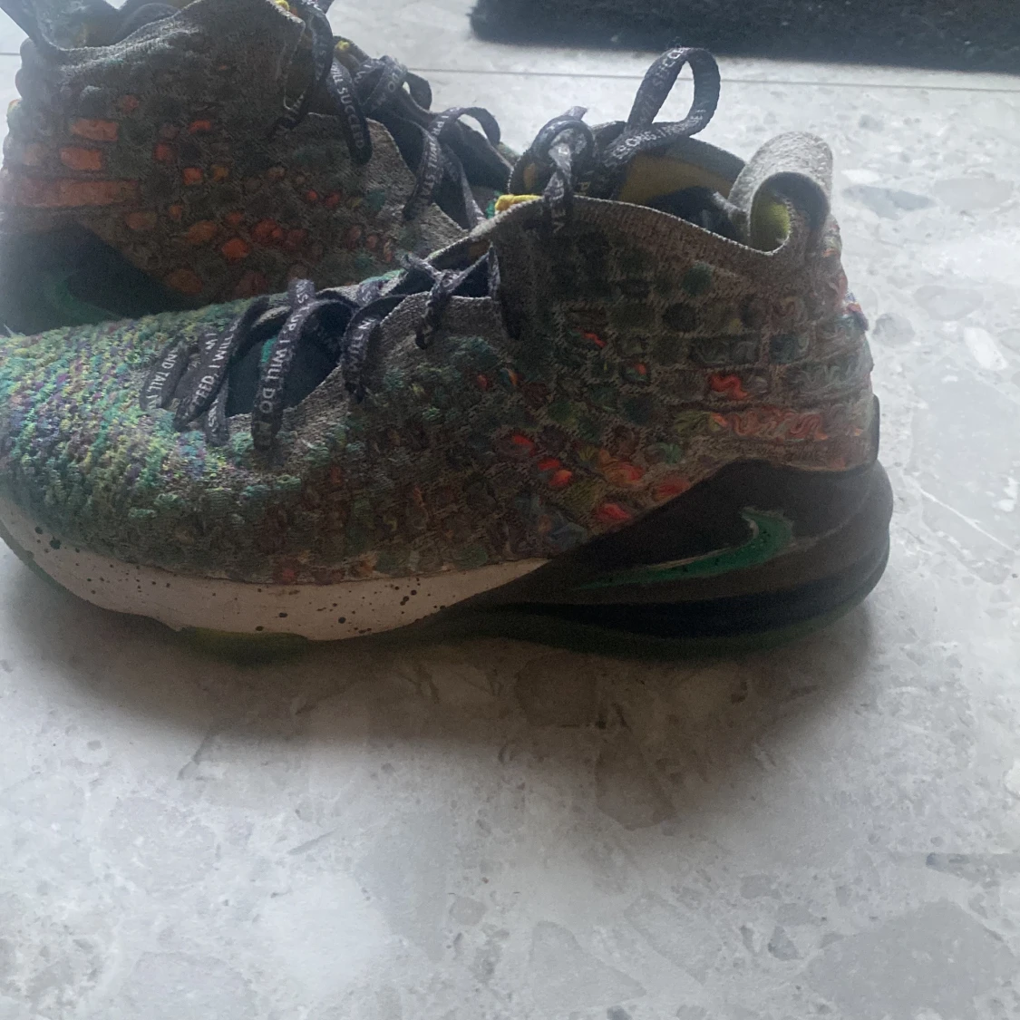 Nike LeBron 17 Multicolor - 3