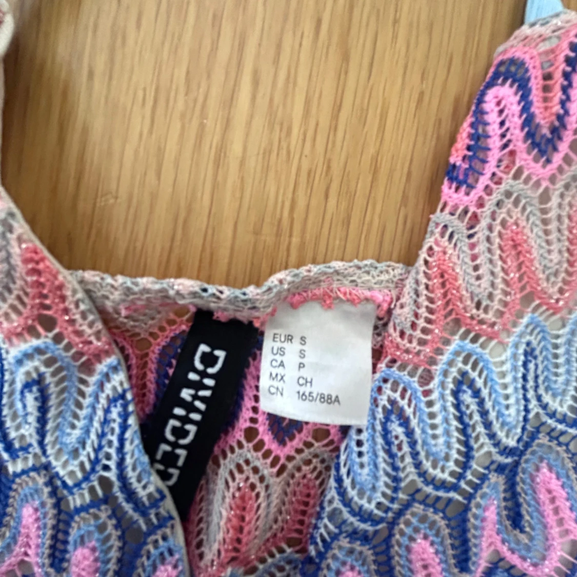 Flerfärgad topp från Divided - 1