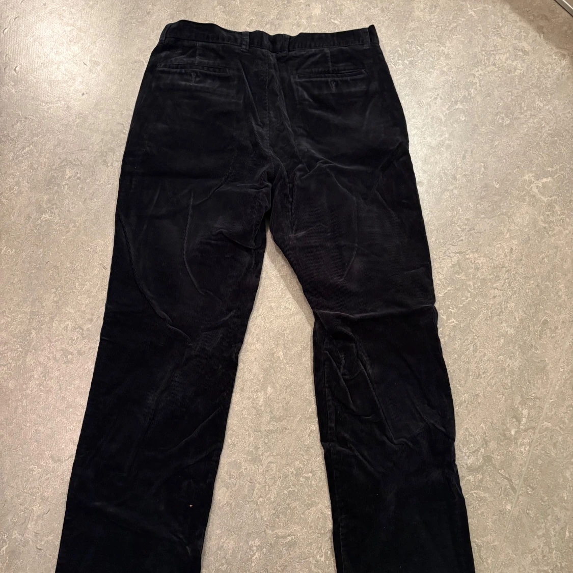 Svarta manchesterbyxor från Via Cortesa - 1