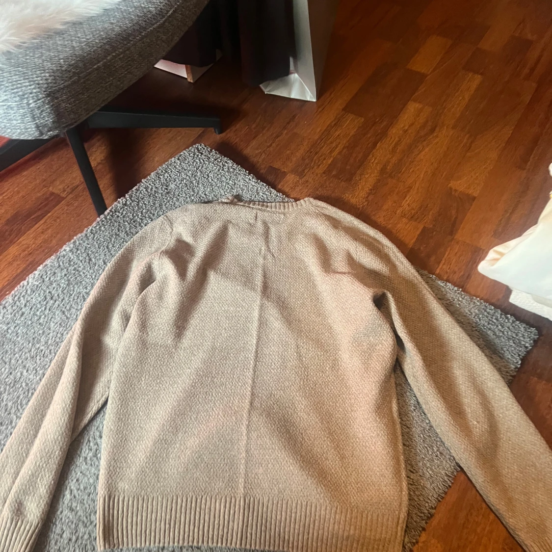Beige tröja från Strömberg - 2