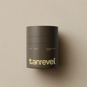 Tanrevel Night Mask 50 ml - Säljer en Tanrevel Night Mask, en self-tan nattmask på 50 ml. Denna produkt är designad för att ge en gradvis solbränna över natten. Endast testad 1 gång (2pump) bra produkt dock är jag väldigt ljus i hudtonen så kanske inte riktigt något för mig💓Nypris:349+frakt(49)=398kr. Jag säljer den för 330kr+frakt(39kr)=369kr. 🔔”Pumpytan” är även rengjord efter användning!!🔔