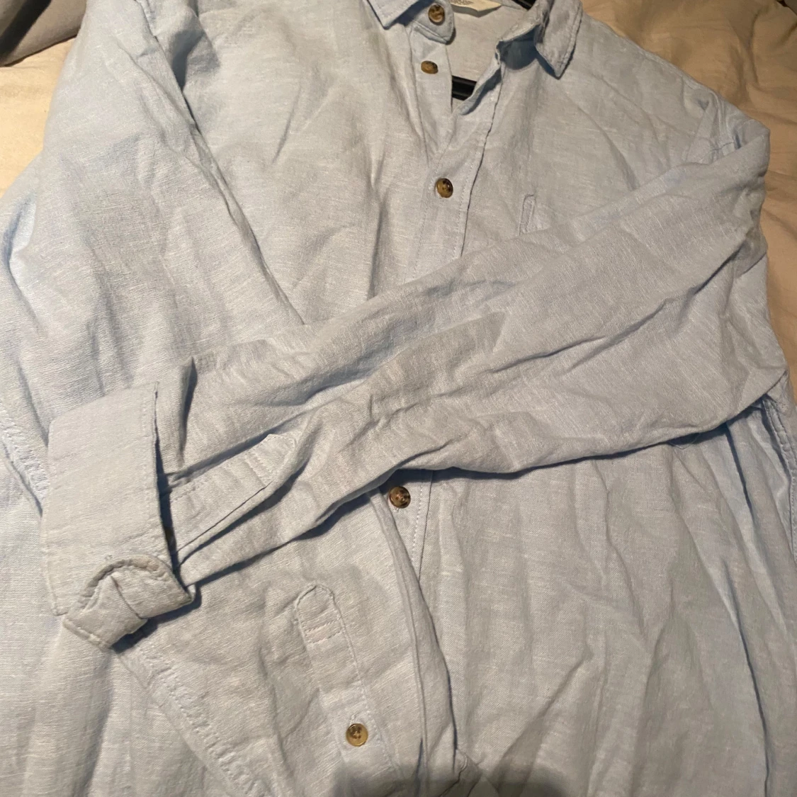 Ljusblå linneskjorta från H&M - 3