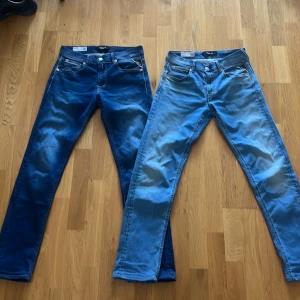 Replay Grover - 2 par replay grover i storlek 29/30. Obs båda paren för 399kr!