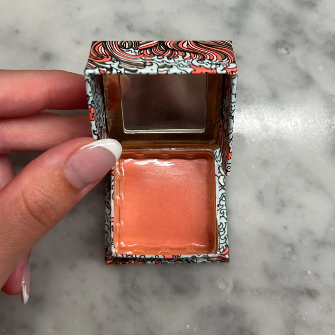 Rouge från Benefit