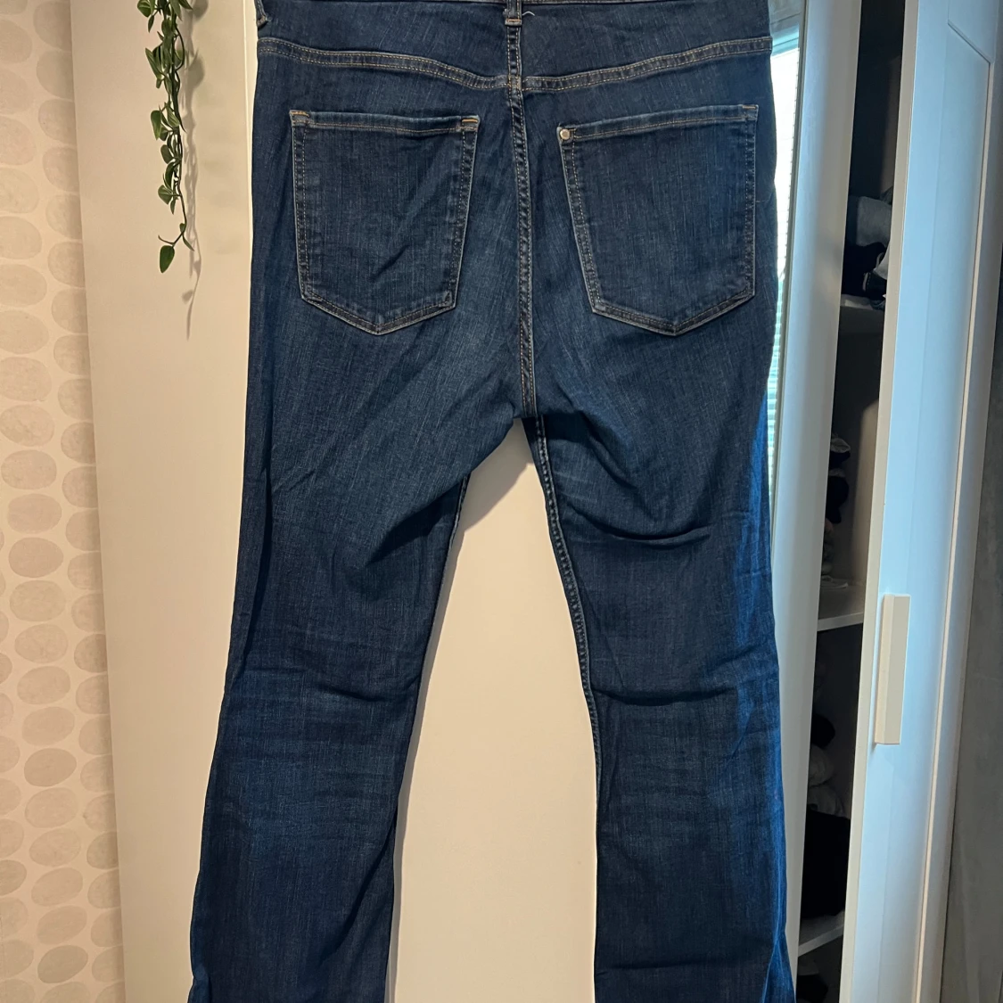 Blå  high waisted flared jeans  - 1