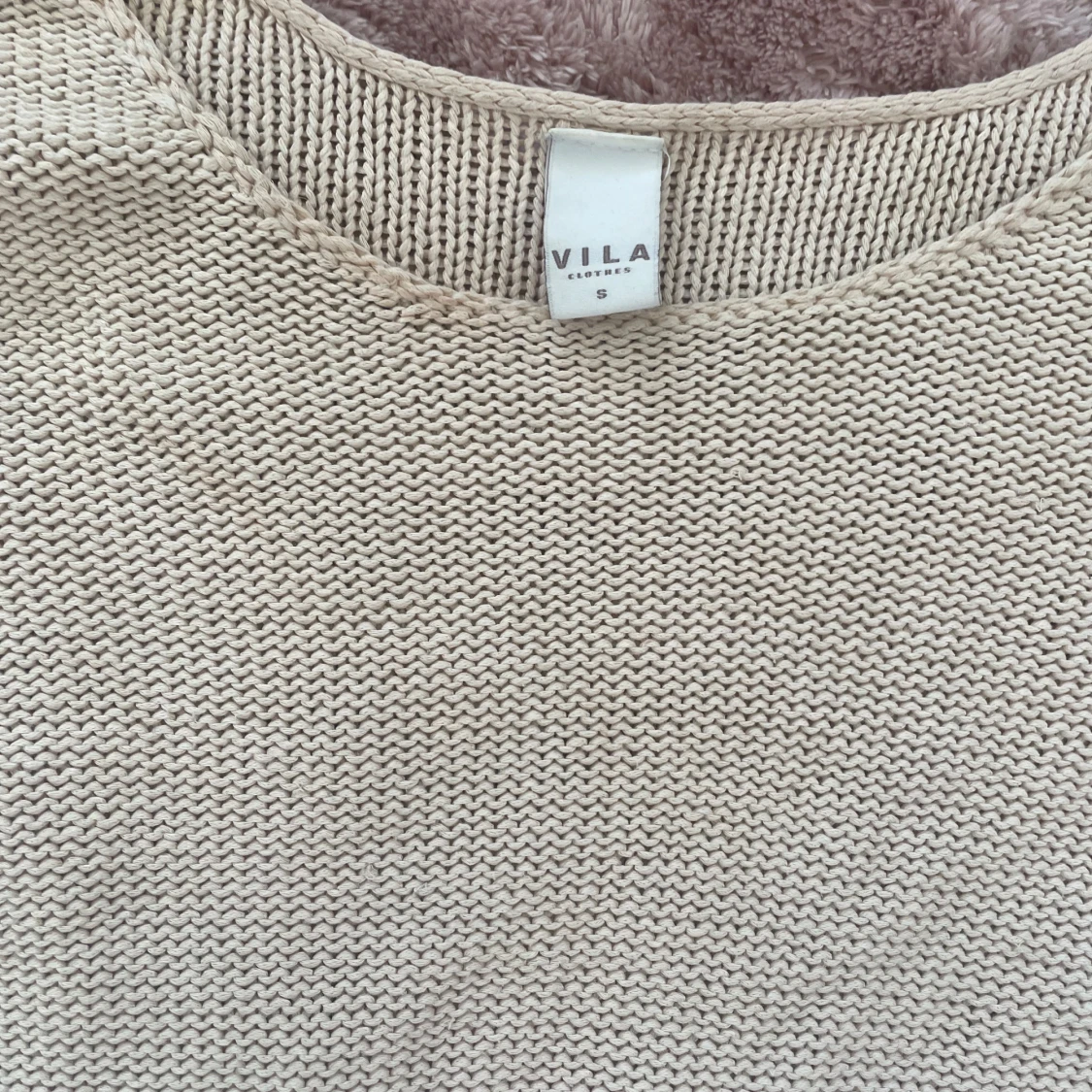 Beige stickad tröja från Vila - 1