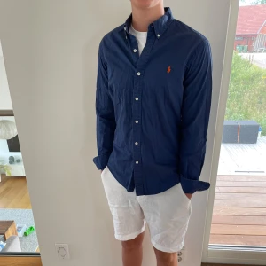 Polo Ralph lauren skjorta  - Säljer nu denna Polo Ralph lauren skjorta, skriv för fler bilder/frågor🙌🏼