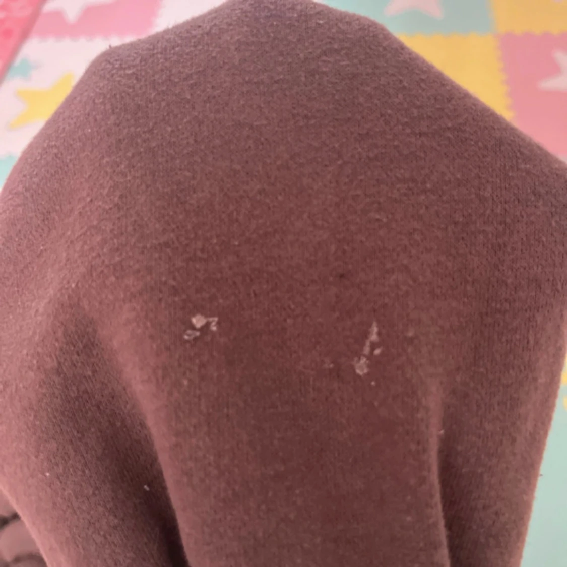 Brun hoodie med tryck 'CHERISH' - 3