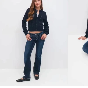 Lågmidjade jeans  - Ett par jätte fina blåa jeans från Gina inga skador ingenting skriv gärna för fler bilder 
