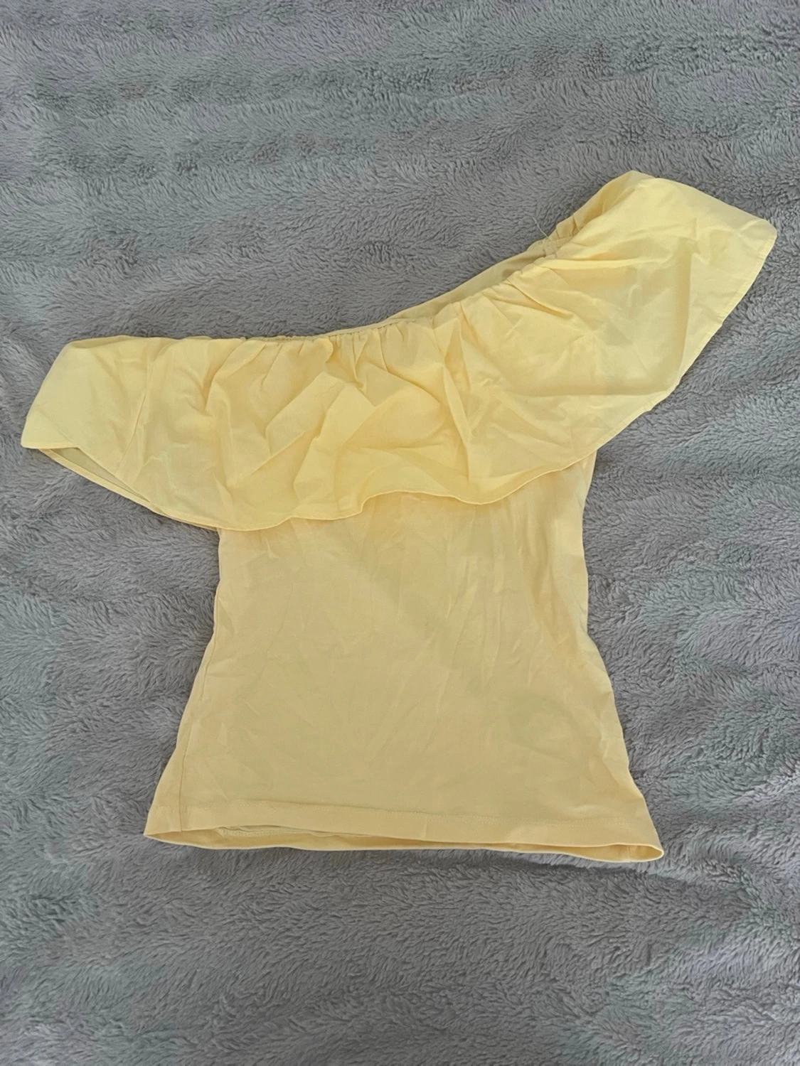 Offshoulder tröja