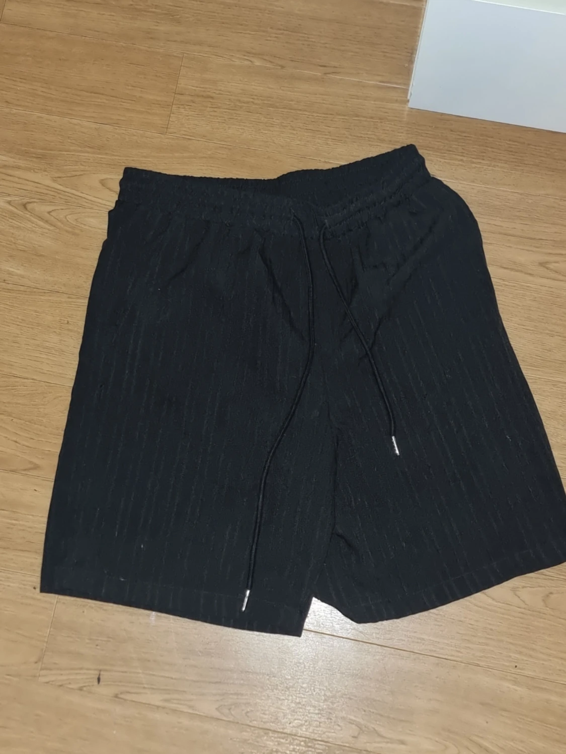 Svarta shorts