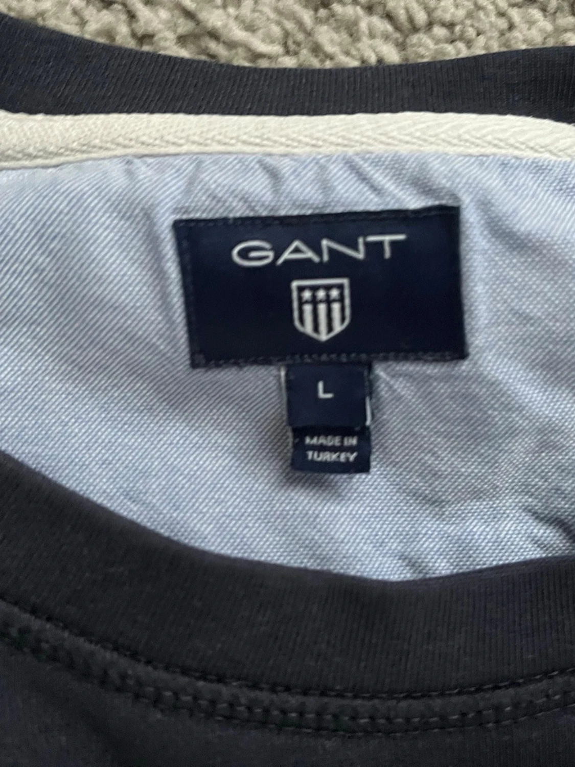 Mörkblå sweatshirt från GANT - 1