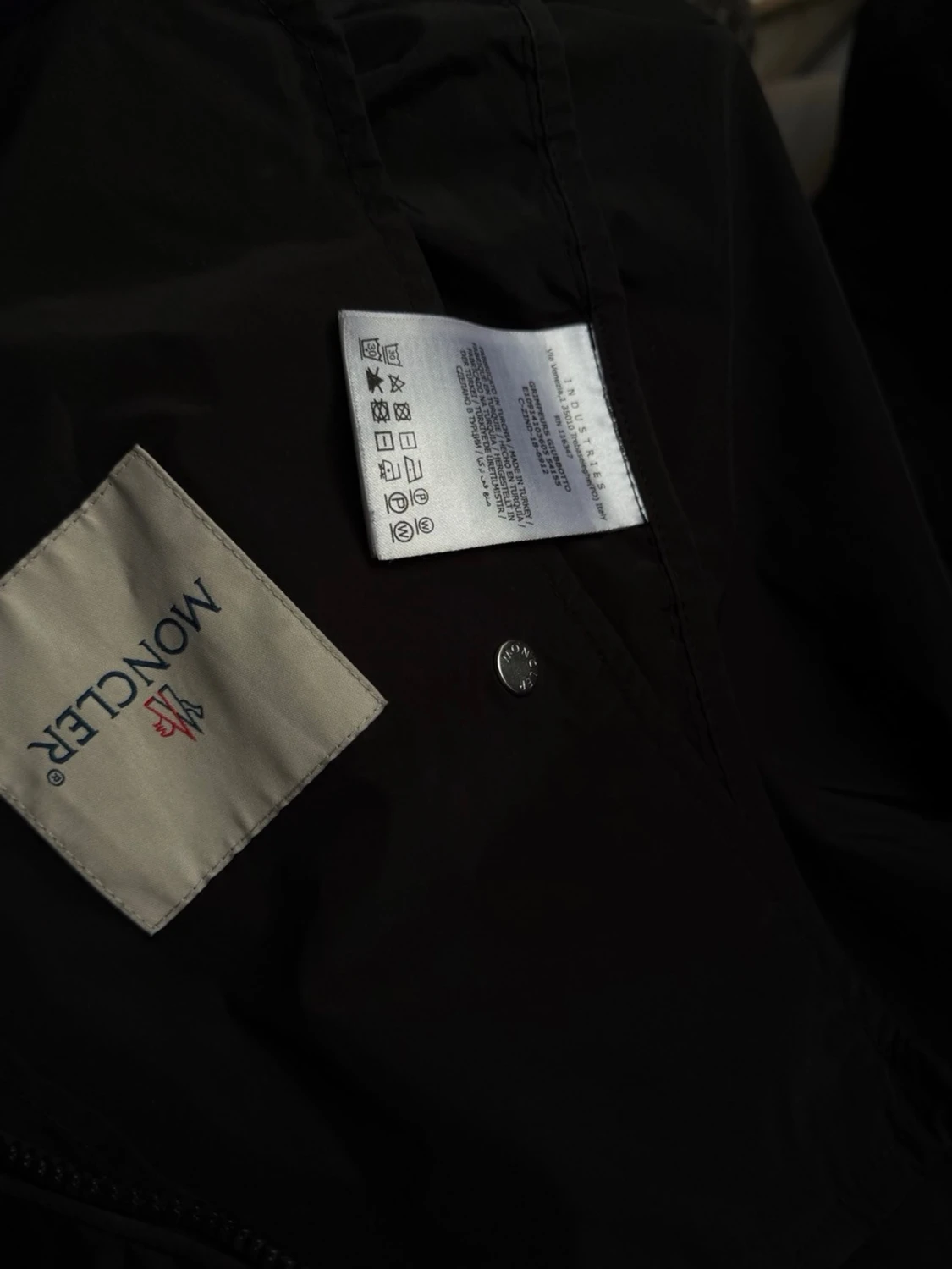   Moncler windbreaker - 3