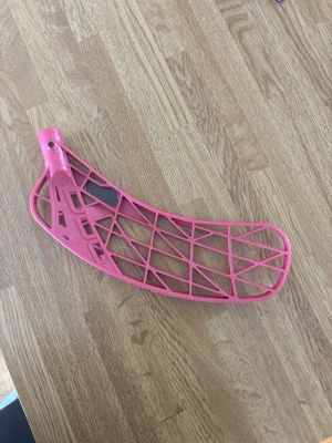 Oxdog Optilight blad - Helt nytt leftat rosa/rött optilight blad. Oanvänt och med orginalhook.