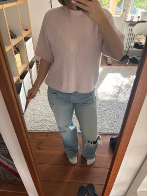 Rosa stickad kort ärmad - Stickad kortärmad i alpacka 