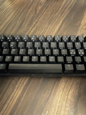 Razor viper mini  - Ett av det bästa keyboardet för priset. Super bra för dig som vill ha bra kvalitet och prestation i spel 