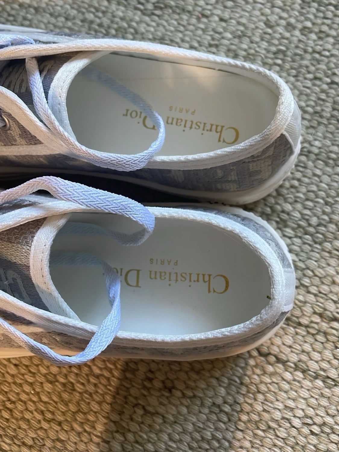 Sneakers - 2
