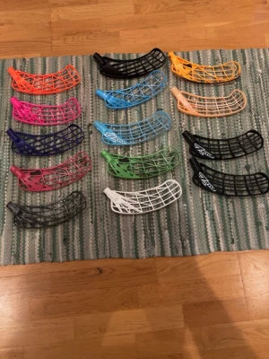 Innebandy blad - Skriv om ni är intresserade av något blad så kan vi diskutera pris och skicket osv