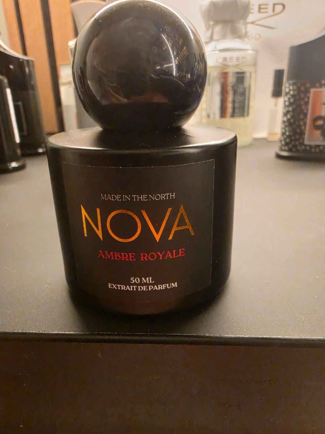 NOVA parfym 50 ml svart flaska - 2