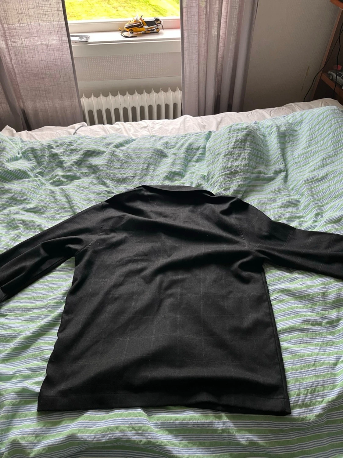 Svart overshirt från Woodbird - 3