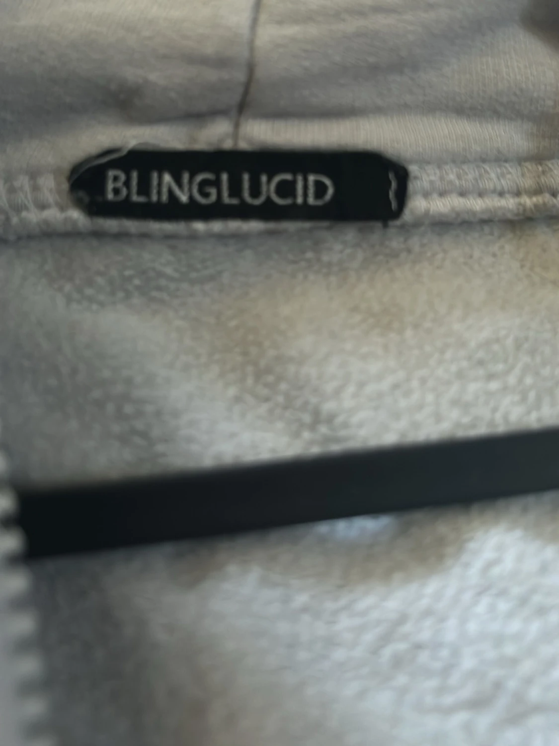 Vit hoodie från Blinglucid med bling - 1