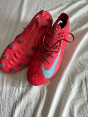 Nike vapor 16 pro AG - Nike mercurial vapor 16 pro AG. Storlek 41 i bra skick! 