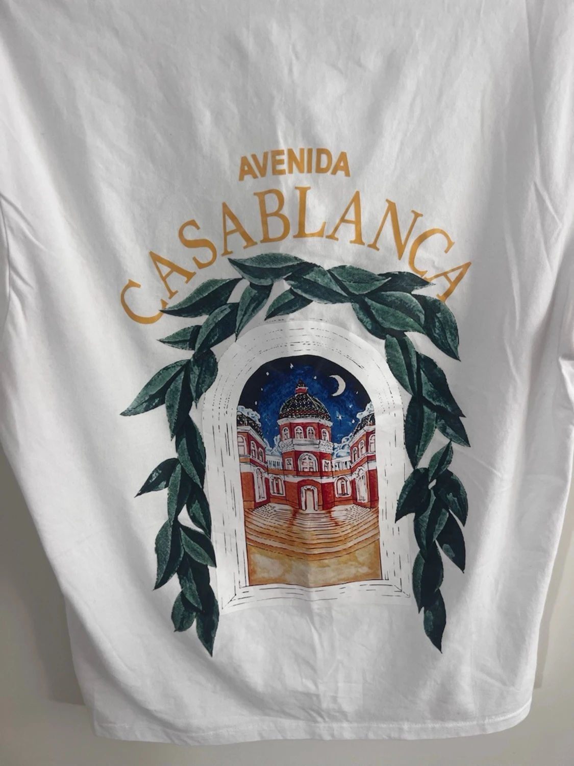 Vit t-shirt med Casablanca tryck fram - 4