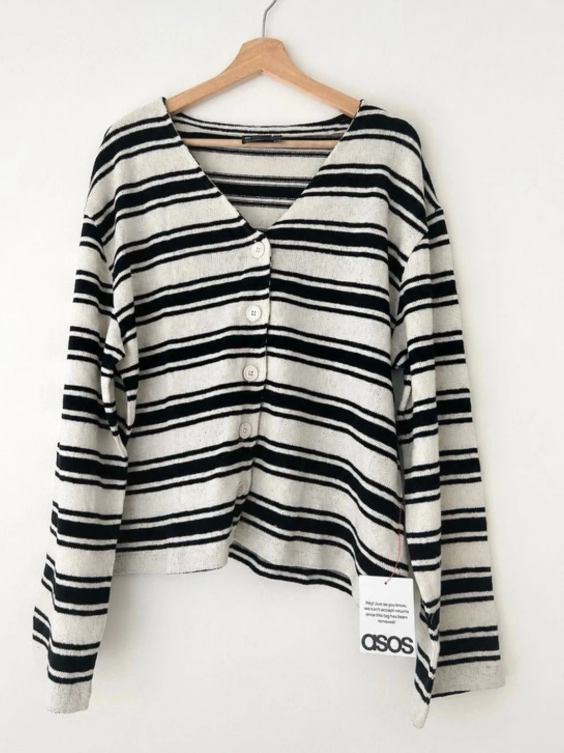 Randig stickad kofta från ASOS DESIGN
