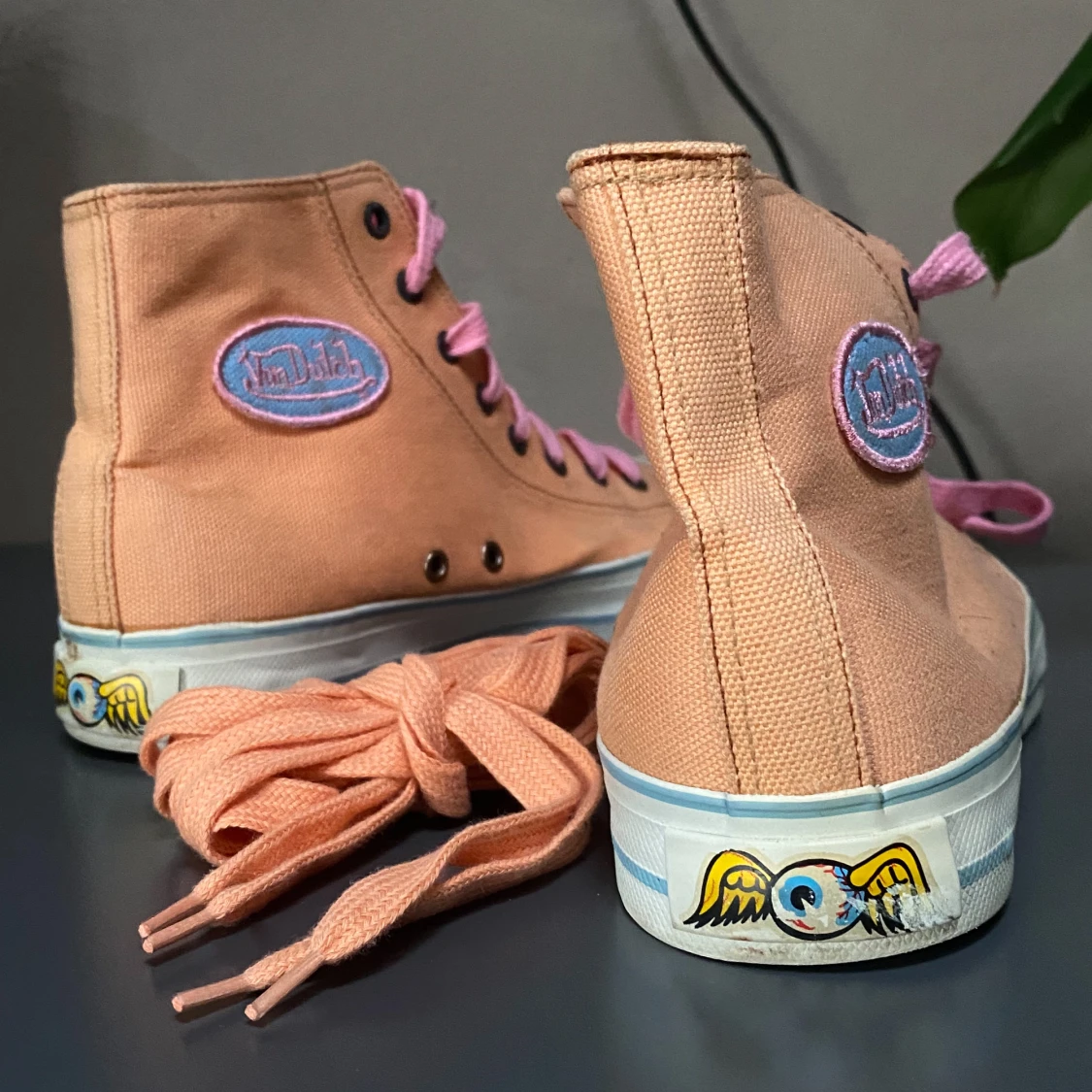 Von Dutch sneakers💙💗 - 90
