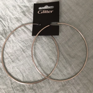 Örhängen/Hoops - Helt nya örhängen från Glitter. Frakt 15kr