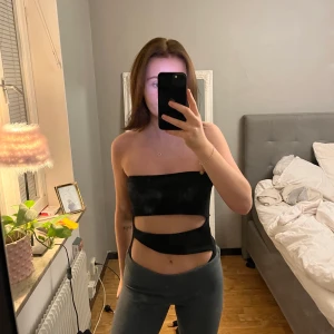 Topp - Body köpt på Zalando använd ca 1 gång!