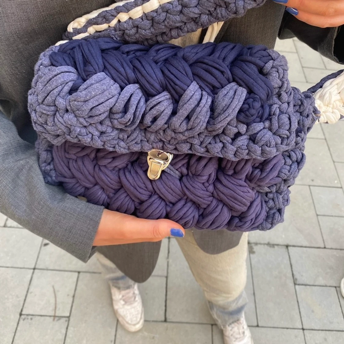 By Naemi ”Freja” väska  - 90