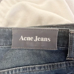 Acne jeans  - Säljer dessa skitsnygga acne jeans ❤️ kmr ej till användning längre!