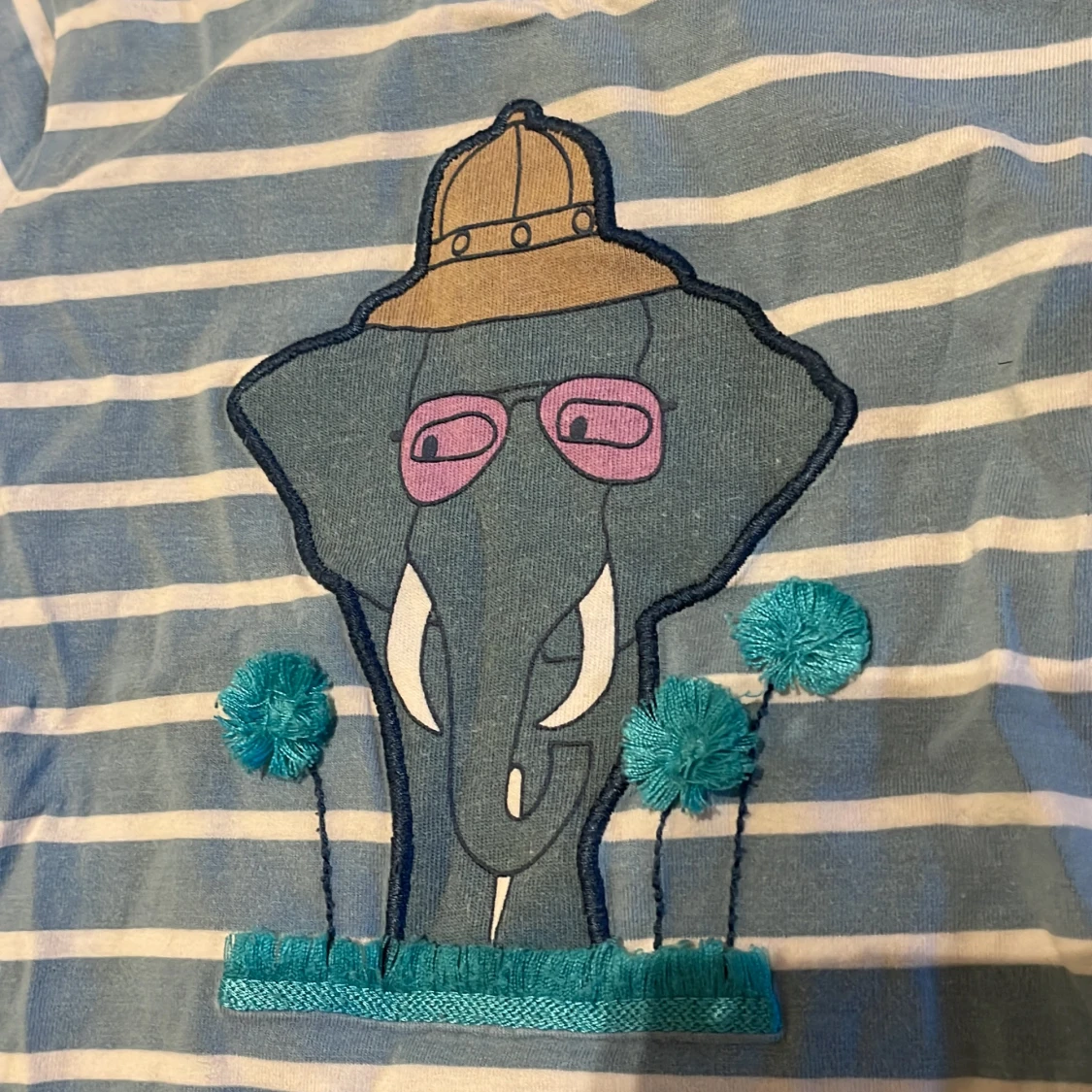 Tröja med tryck från polarn - 91