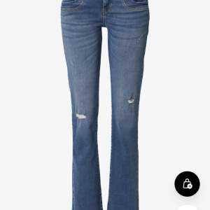 Säljer super fina ltb jeans, nypris 700 säljer för 550 då de är i super fint sick! Storlek 28/30❤️