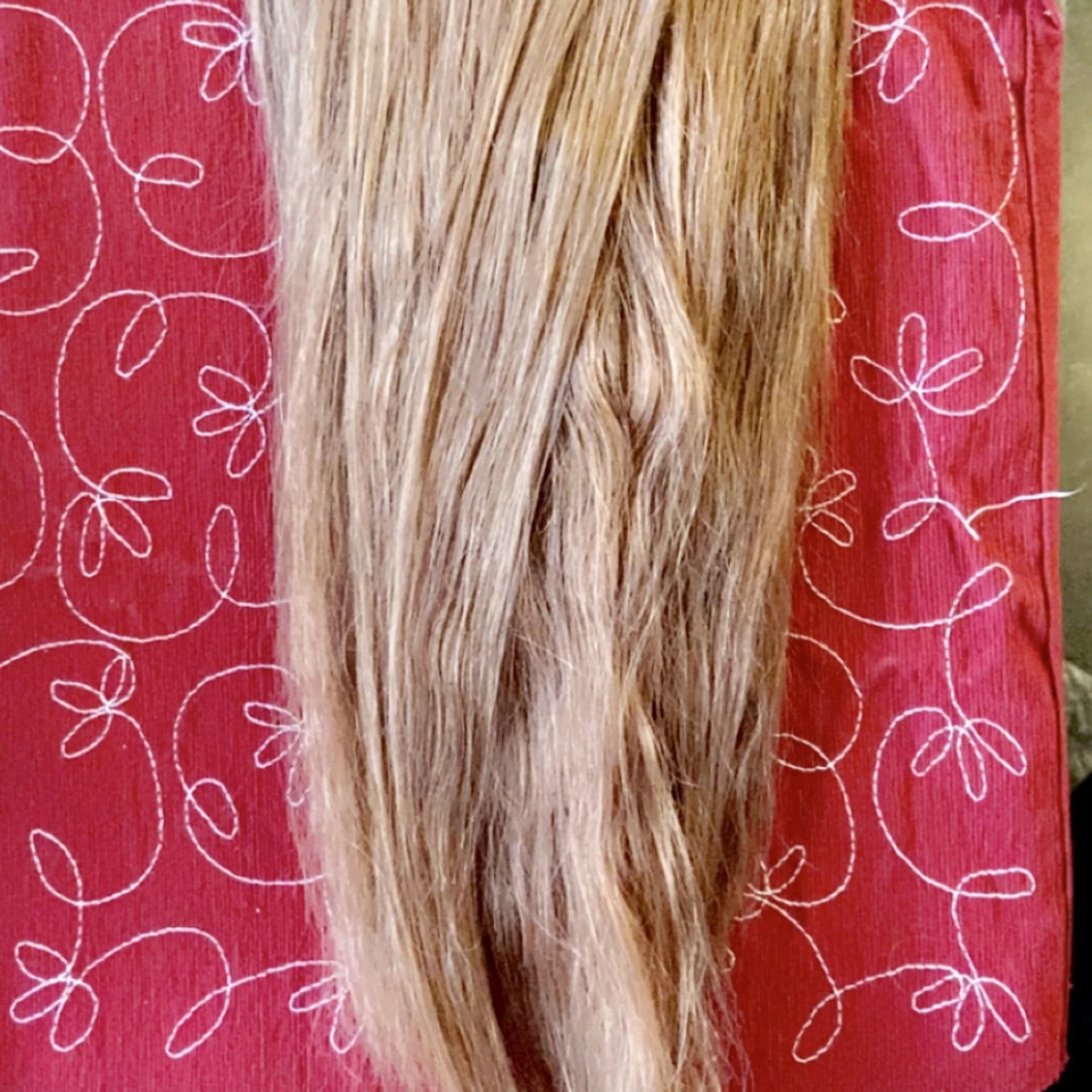Löshår från rapunzelofsweden  - 91