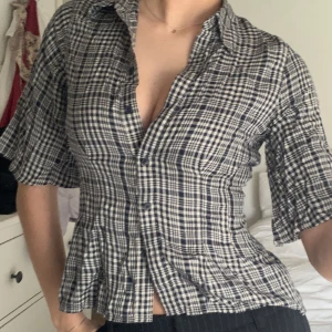 Skjorta - Supersöt skjorta från dobbie 