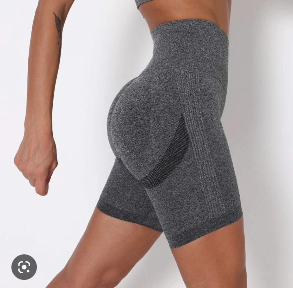 Gråa träningsshorts