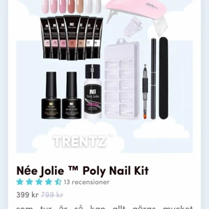 Polly gell - Polly gell kit  Med ovanstående saker på bilderna, som är oöppnade. Nypris 399kr Säljer det nu för 300kr