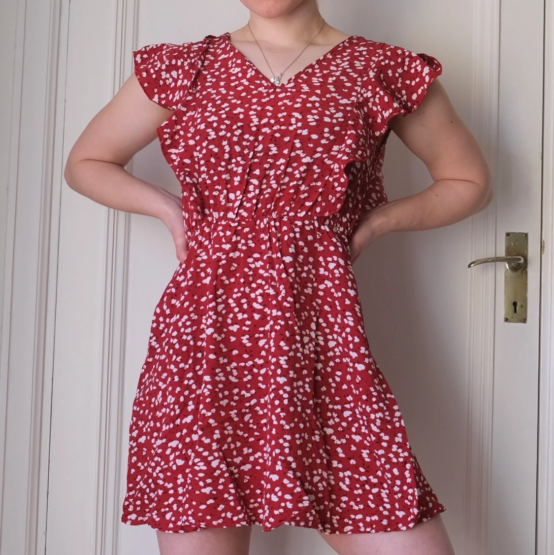 Kort sommarklänning i storlek 36/S