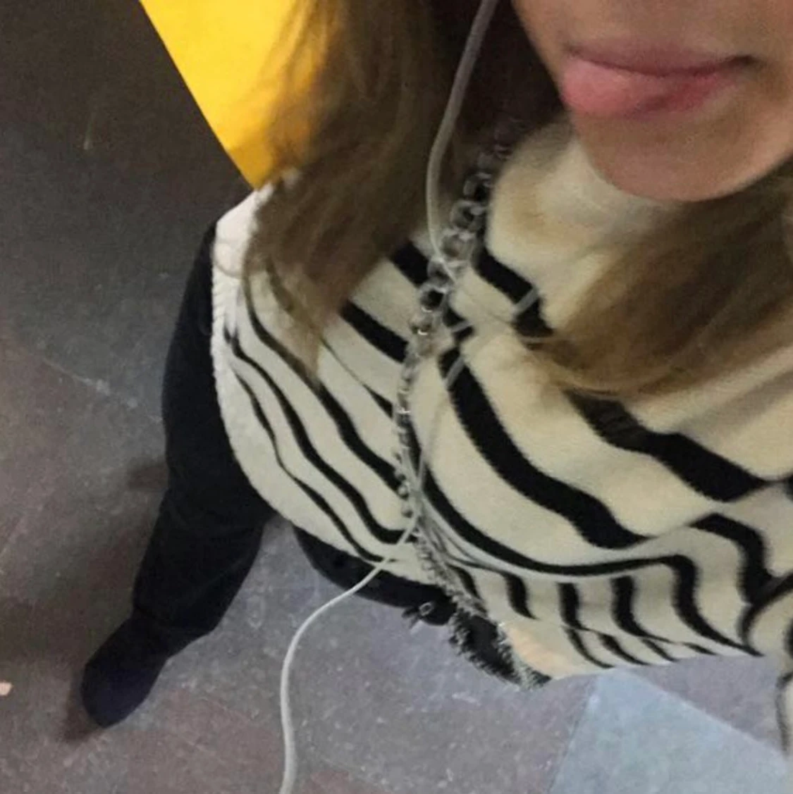 Randig stickad tröja - 90