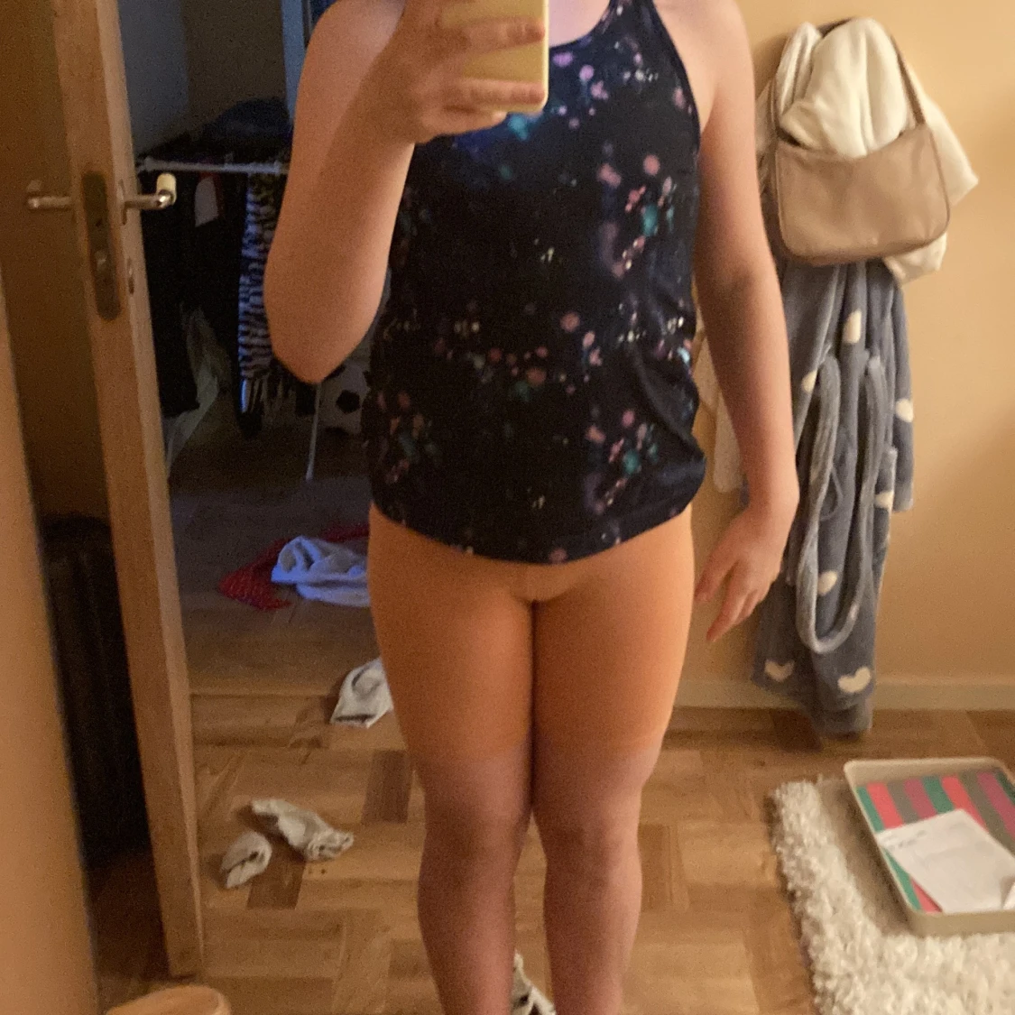 Fina shorts och ett fint linne för barn.