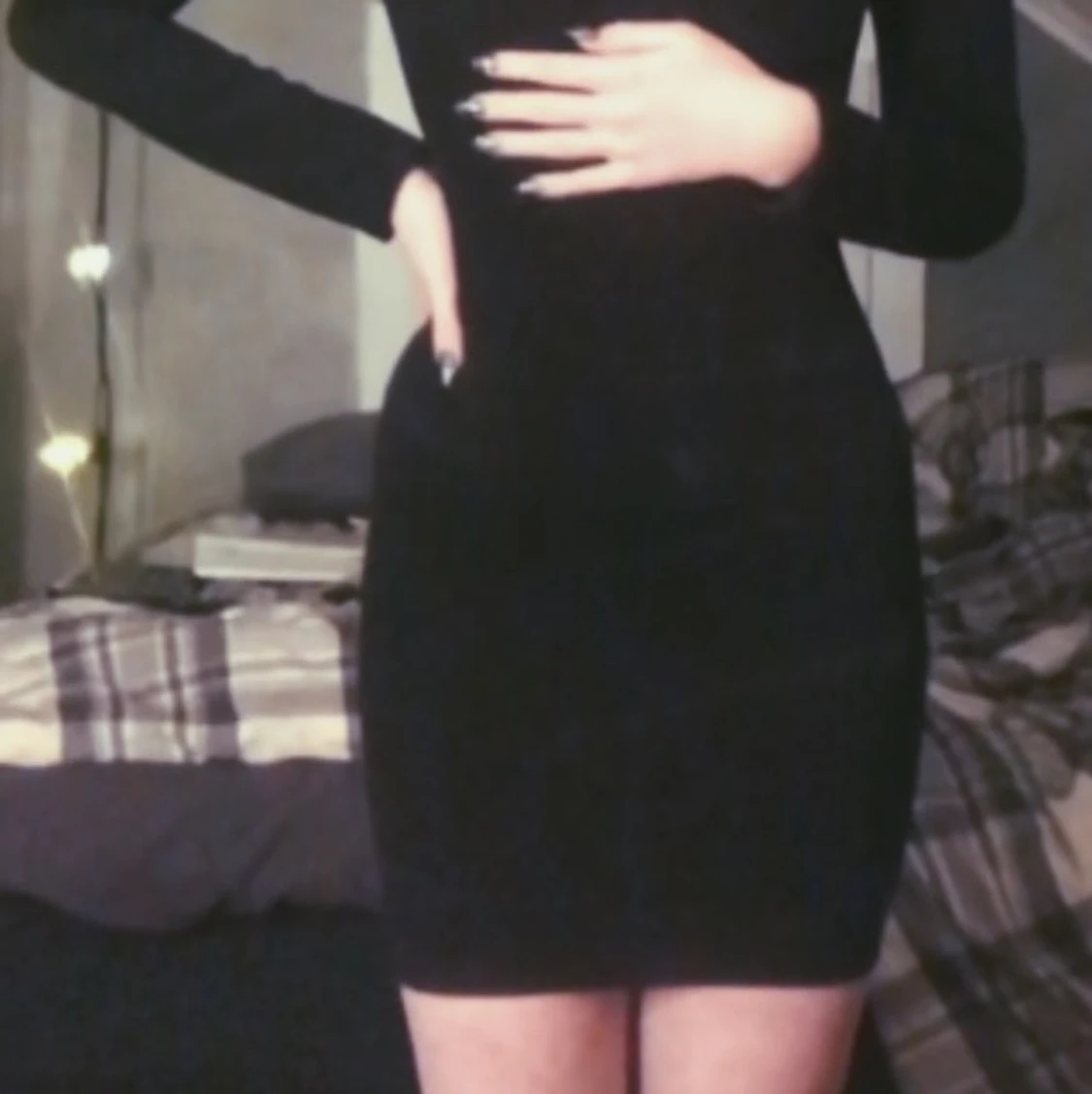 Tight klänning med underbygel  - 91