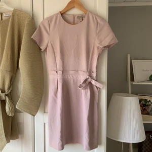 Ljusrosa sommarklänning - Supersöt sommarklänning i ljusrosa!💕