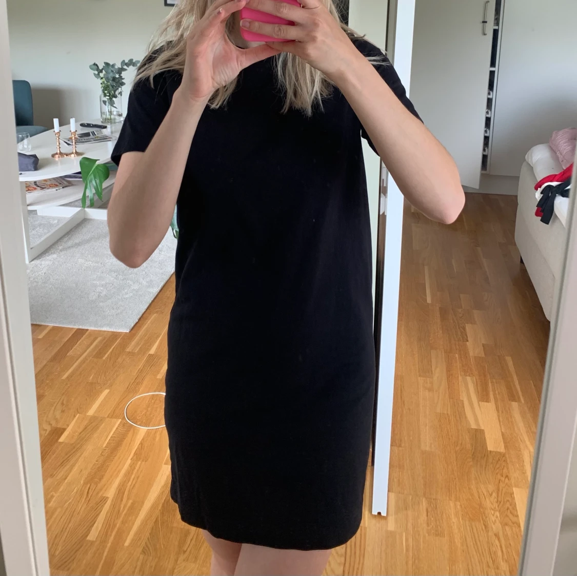 Svart klänning från H&M - 90