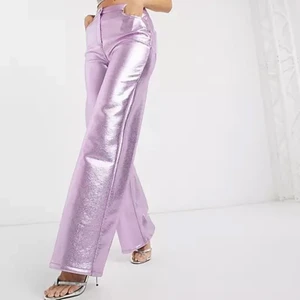 Dröm byxorna 💗 - Finaste byxorna från asos! Slutsålda. De är inte använda och lappen finns kvar💗