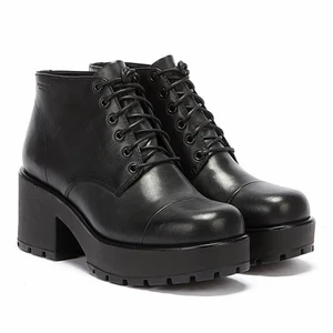 Vagabond platåkängor - Riktigt snygga platåkängor från Vagabond! Knappt använda och i superbra skick. Säljer dessa pga att de är för stora för mig. Nypris: 1200kr. Säljer för nästan halva priset trots i princip nyskick. GRATIS FRAKT 💕