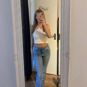 Fin topp - Fin Topp som är köpt på Bik Bok, knappt använd! Frakt tillkommer💓